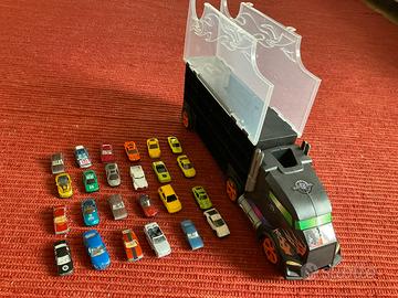 camion porta macchinine