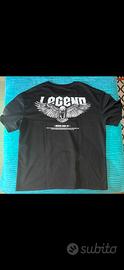 T-shirt taglia L