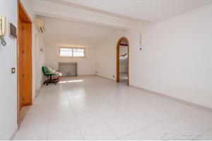 Rif 1 Appartamento a Lascari in centro