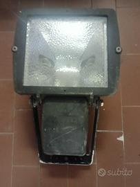 ILLUMINAZIONE FARI DISANO