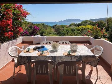 Trilocale vista mare 60 mt spiaggia Porto Taverna