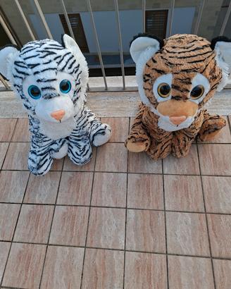 tigri di peluche 