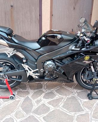 Yamaha R1 2007-2008