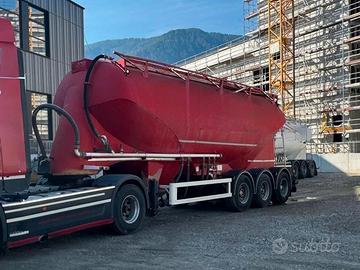 Semirimorchio Cisterna