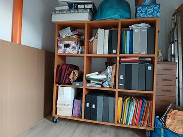 libreria con ruote 