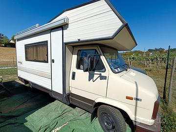 camper mansardato Arca freccia 360 Super