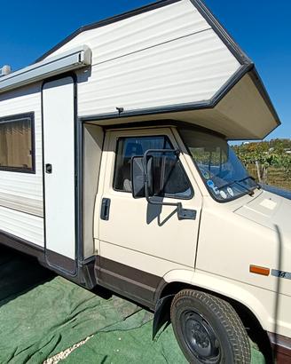camper mansardato Arca freccia 360 Super