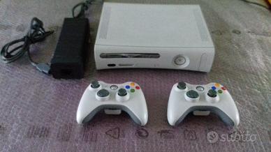 Xbox 360 piu 2 joipad