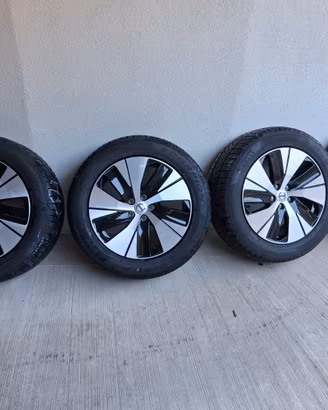 Ruote complete invernali originali Volvo XC40