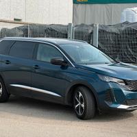 Peugeot 5008 1.2 pure tech