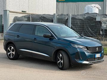 Peugeot 5008 1.2 pure tech