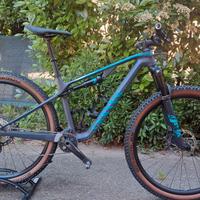 Canyon  Lux Trail CF7 tgS