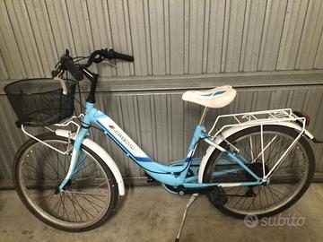 Bici da bambina Argentin con cestino e portapacchi