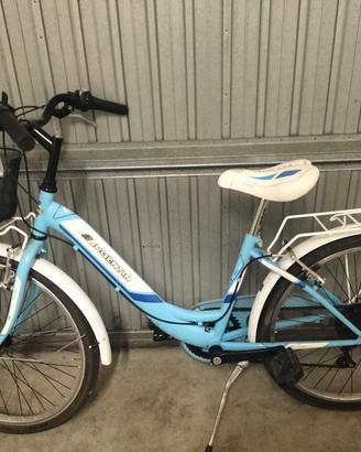 Bici da bambina Argentin con cestino e portapacchi