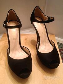 Scarpa décolleté .