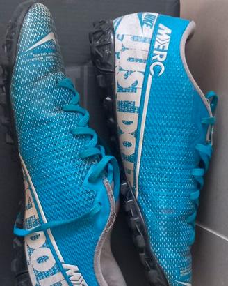 Scarpe da calcio tg 41  Nike Mercurial TF – Azzu