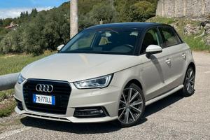 Audi A1 Sportback 1.4 tdi S-line s-tronic