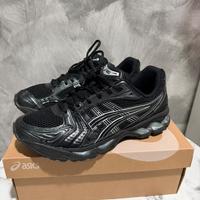 Asics gel kayano 14 nere