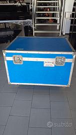 Flight case professionale con ruote