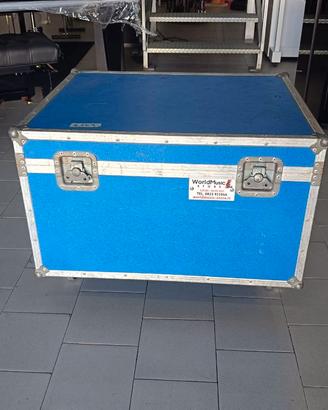 Flight case professionale con ruote