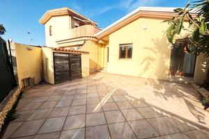 Nuova indipendente con terrazza sul mare