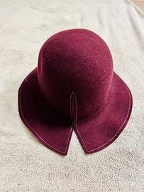 Cappello Cloche Bordeaux