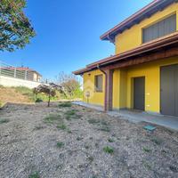 VILLA A SCHIERA A CASTELL'ARQUATO