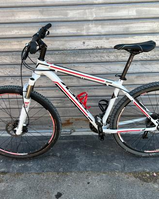 Mountain Bike TREK 29 Mtb