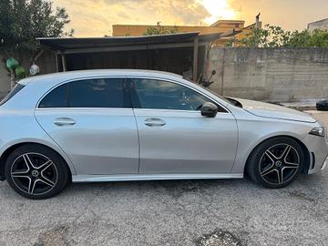 macchina mercedes 
