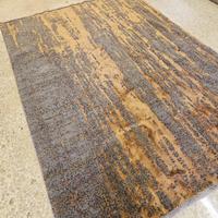 Tappeto moderno  fatto a mano 