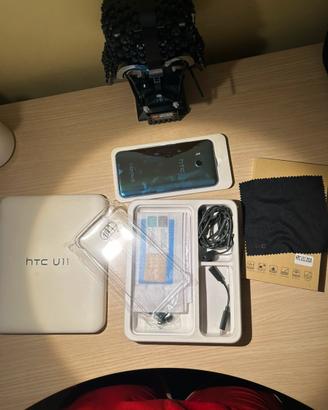 Htc u11