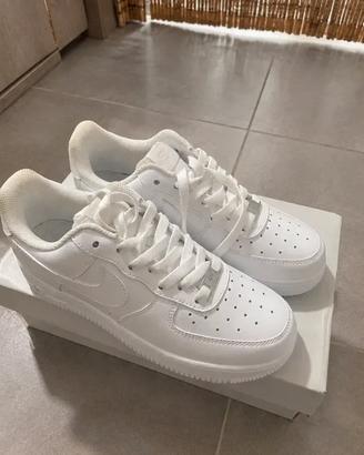 Nike Air Force 1 N37.5