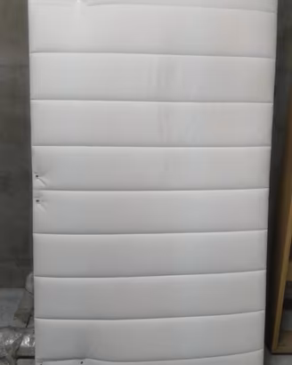 Letto matrimoniale + rete a doghe + materasso