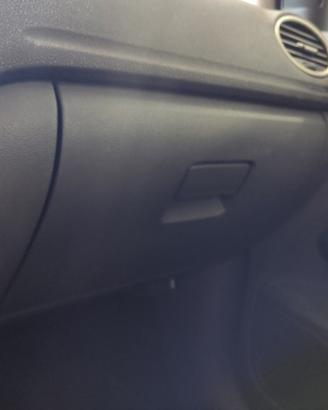 Cassetto portaoggetti FORD FOCUS del 2006