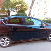 Ford fiesta 1.4 tdci titanium