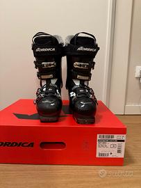 Scarponi Sci donna Nordica - taglia 26