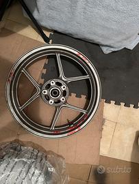 Cerchio anteriore kawasaki z750