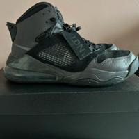 Jordan Mars 270 "London"