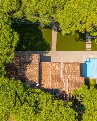 Budoni - Villa singola fronte mare con piscina