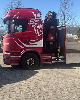 Scania 440 gru palfengar