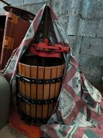 attrezzatura vendemmia 