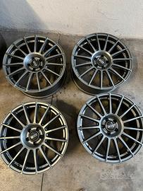 Oz Superturismo Dakar 8,5x20 ET32 Gomme 245/30 R20