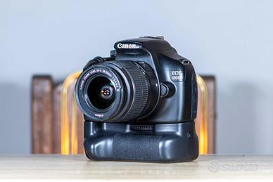 Canon 1100D + Obiettivo EF-S 18-55mm III + Battery