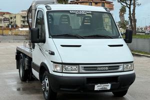 Iveco Daily 35c12 cisterna 700 LT