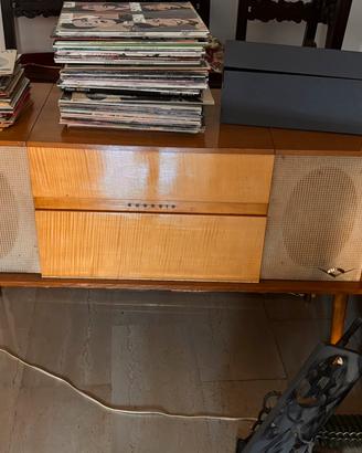 Giradischi Grundig