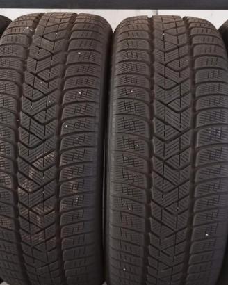 4 gomme 235 50 19 Pirelli termiche 