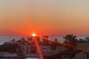 Appartamento 250 mi dal mare a m al bagno