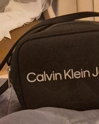 Borsa tracolla usata
