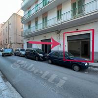 Negozio pressi Madrice, unico vano Loc/109