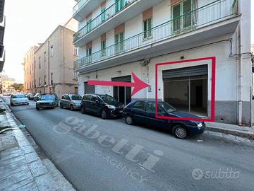 Negozio pressi Madrice, unico vano Loc/109